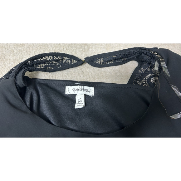 Speechless Black Lace Back Roll Tab Shift Dress Sz XS Lined Scoop Neck - Picture 4 of 7